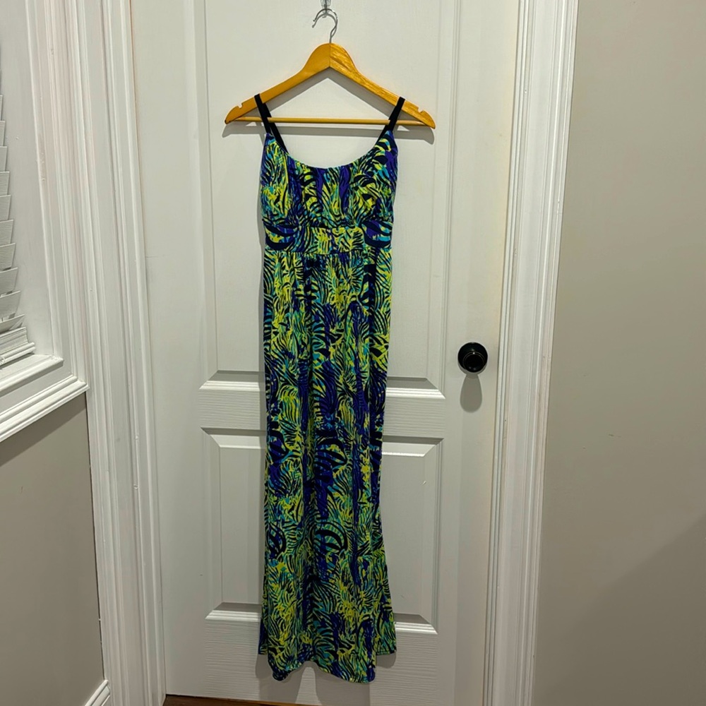 Size S Maxi dress